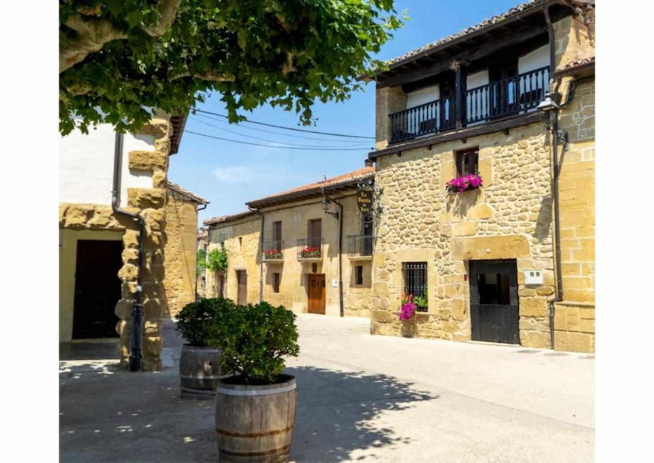 La Posada De Leza Laguardia Exterior photo